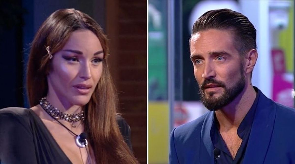 Alex Belli parole pesanti su Delia Duran: “Ha i conti correnti pieni, se ne stia a casa”