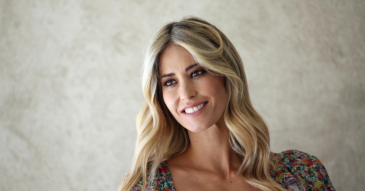 Elena Santarelli è pronta per il Natale: le fantastiche decorazioni nella sua casa