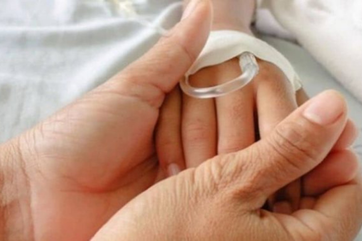 Tragedia a Napoli, bambina di 3 anni morta dopo il ricovero: sospetta meningite