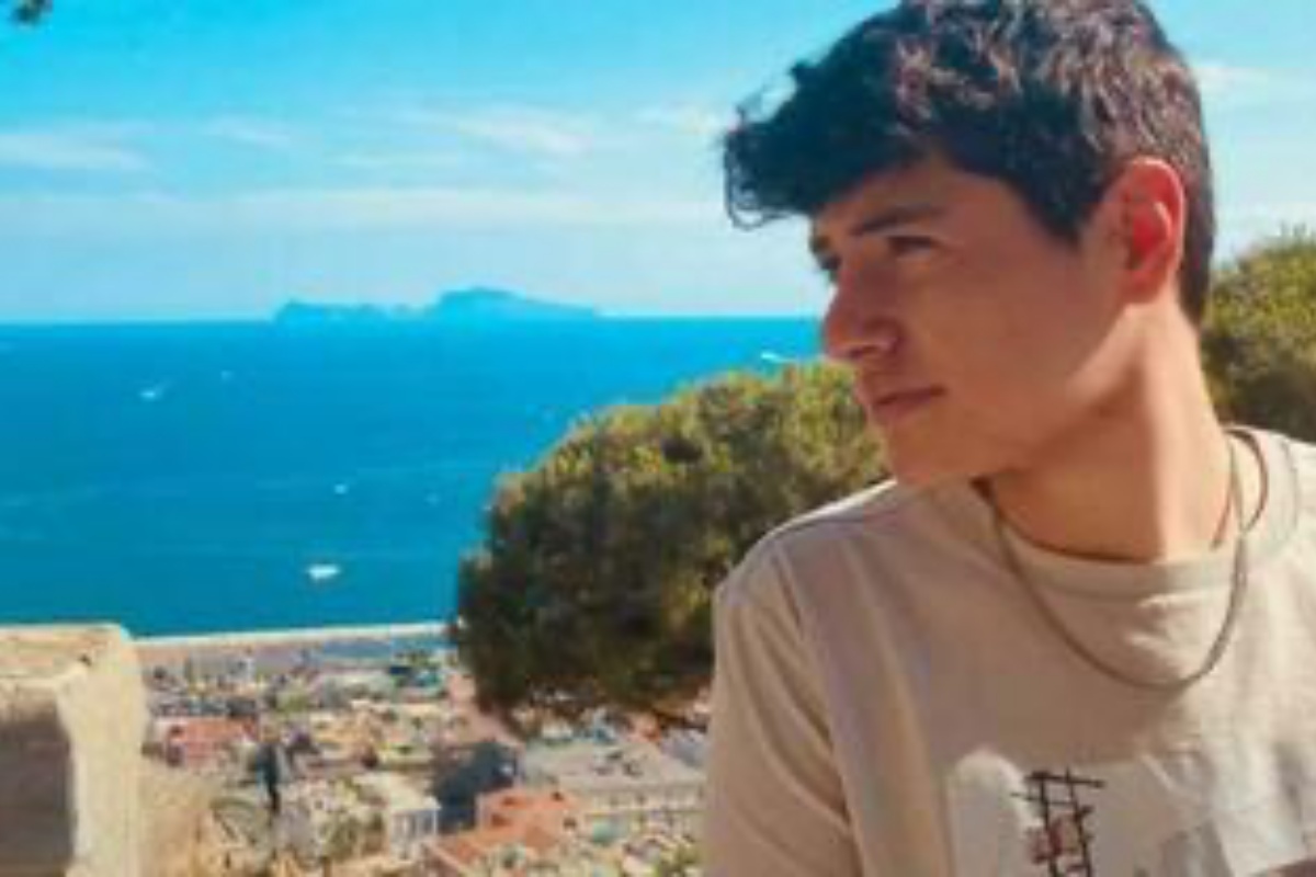 Soccavo – Luca Piscopo muore nel sonno a 15 anni, disposta l’autopsia: due gli indagati