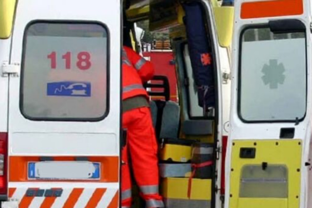 Lutto a Soccavo, ragazzino di 15 anni trovato senza vita nella sua abitazione: disposta l’autopsia