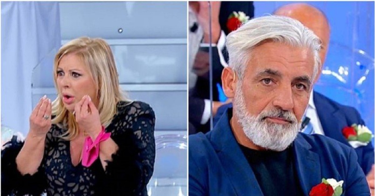 UeD: Biagio Di Maro e Bernarda trascorrono la notte insieme. Tina Cipollari: “Fai sch**o”