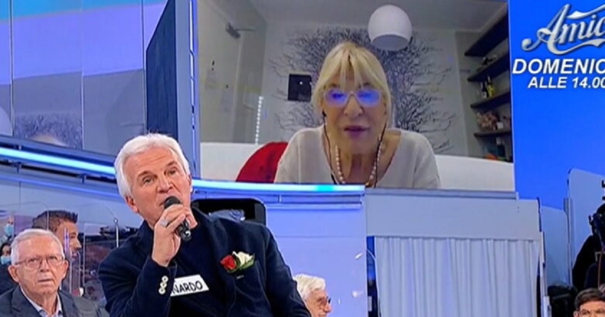 UeD: in studio arriva Leonardo. Il cavaliere è tutto per Gemma Galgani