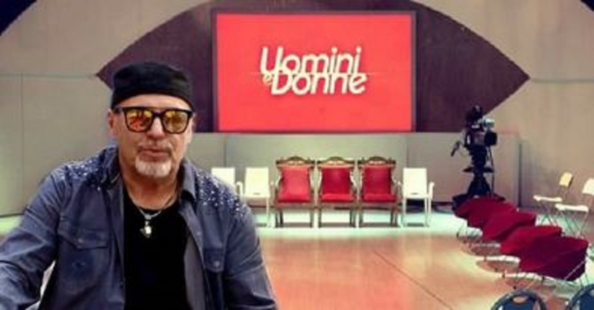 UeD: Vasco Rossi si espone sui social per un cavaliere del programma