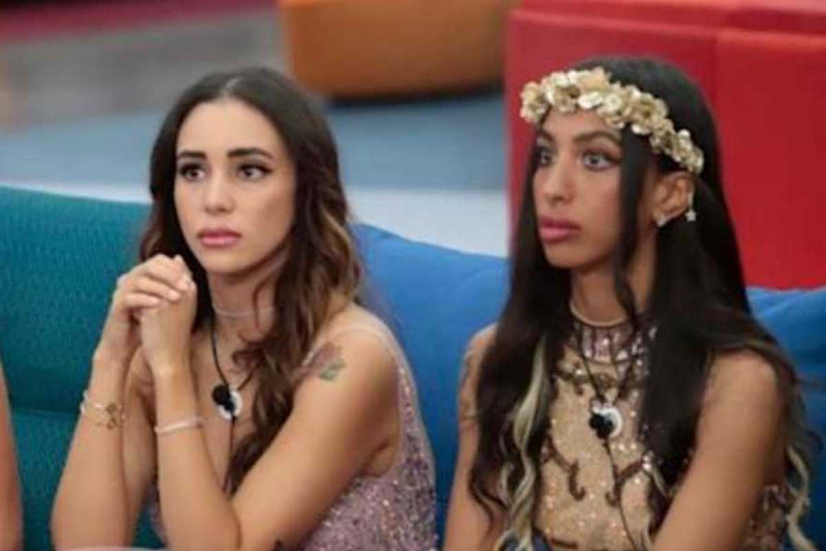 Lulù Selassié litiga con la sorella Jessica: “mi vergogno per te, sei pazza”