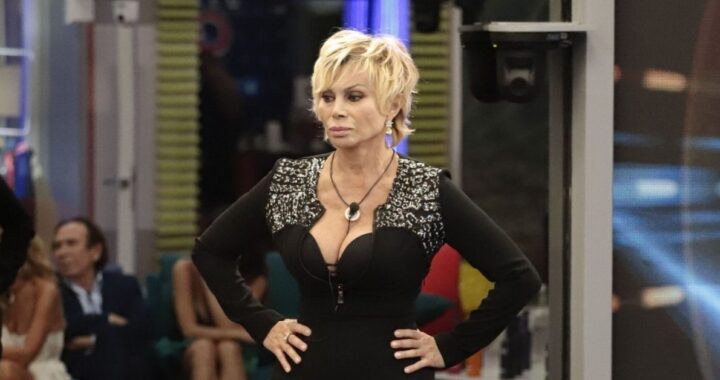 Carmen Russo Gf