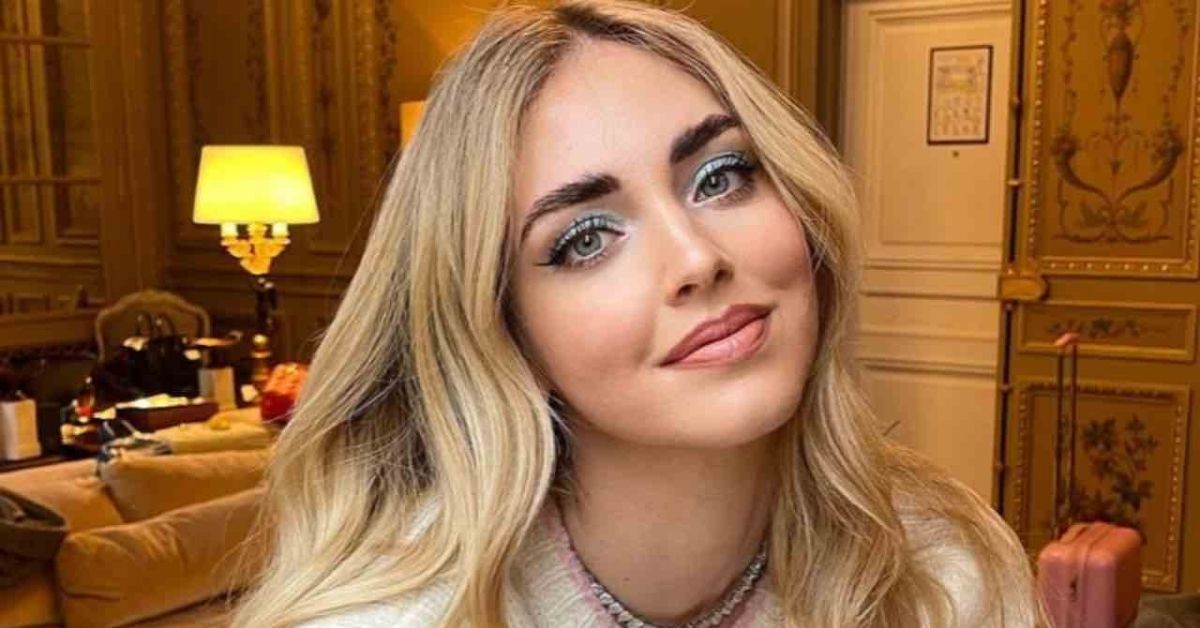 Chiara Ferragni alle sfilate di Parigi: ecco quanto costa la sua camera d’albergo