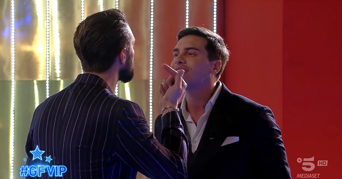 GF Vip: Alessandro Basciano faccia a faccia con Alex Belli. Ecco perché non è stato squalificato