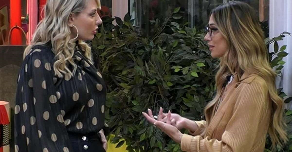 GF Vip: Soleil Sorge e Manila Nazzaro difendono Katia Ricciarelli