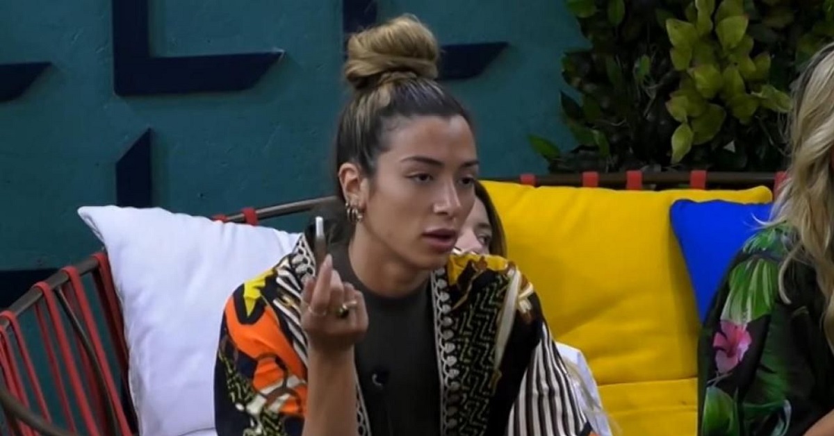 GF Vip, Soleil Sorge smaschera Jessica: “Dici peste e corna e poi fai l’amica”