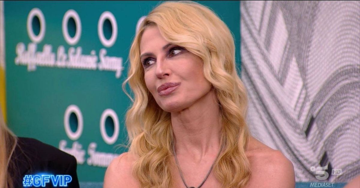Nathalie Caldonazzo racconta il rapporto con i suoi genitori