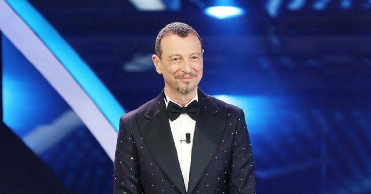 Amadeus al timone della conduzione di Sanremo 2022: quanto guadagna