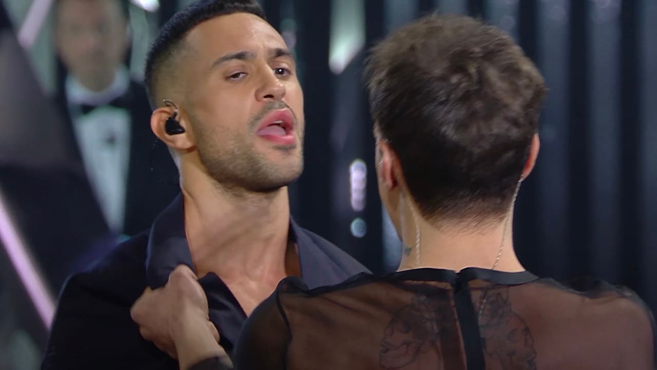 Blanco spiega perché ha strattonato Mahmood sul palco di Sanremo 2022