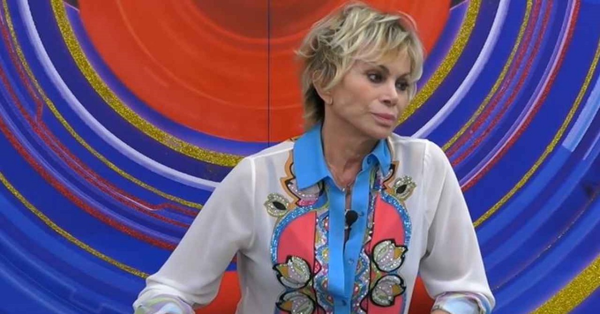 Carmen Russo contro Nathaly