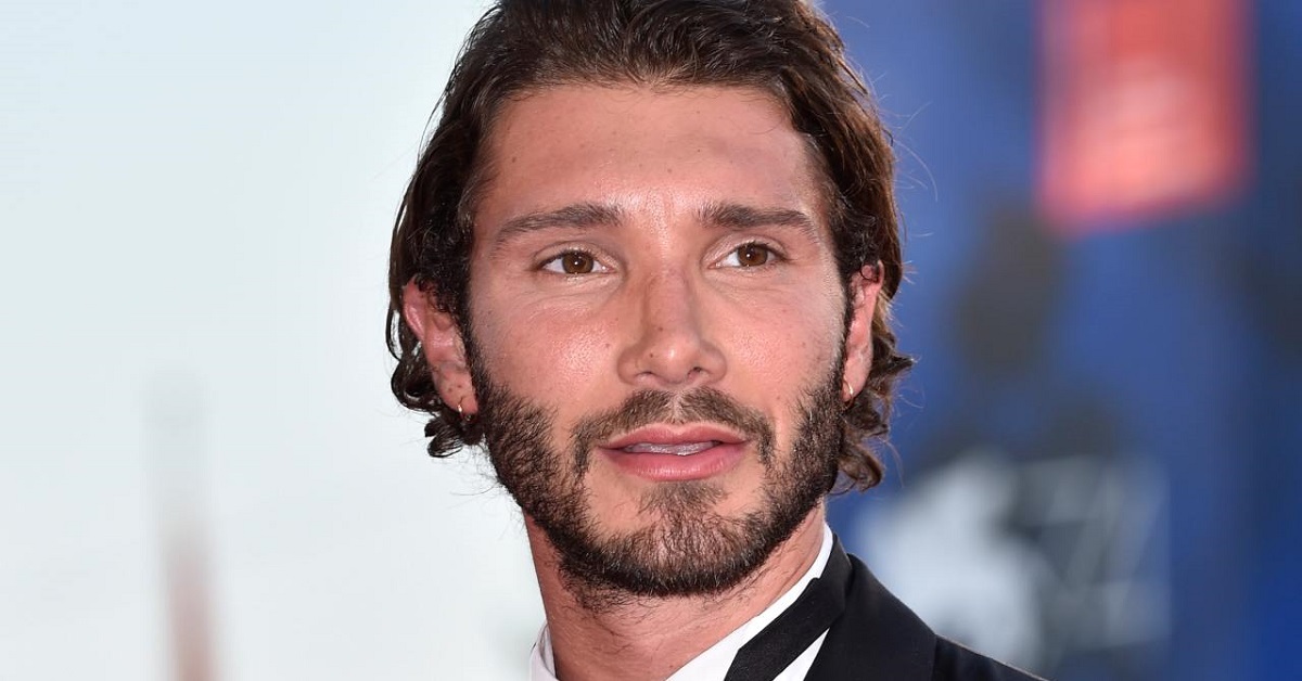 Serale Amici 2022: tra i giudici scelti torna Stefano De Martino