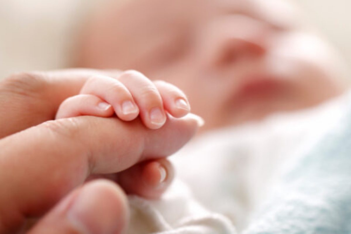 Neonato abbandonato a Catania: molte le richieste di adozione