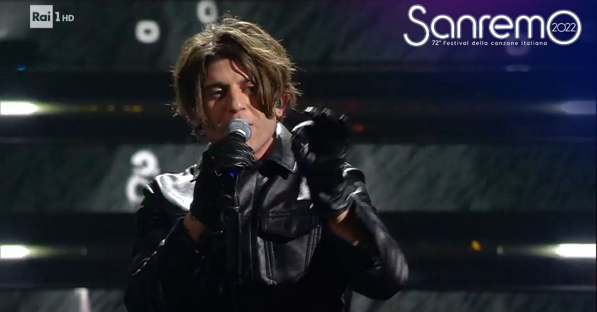 Rkomi: ecco il vero nome del cantante in gara a Sanremo 2022