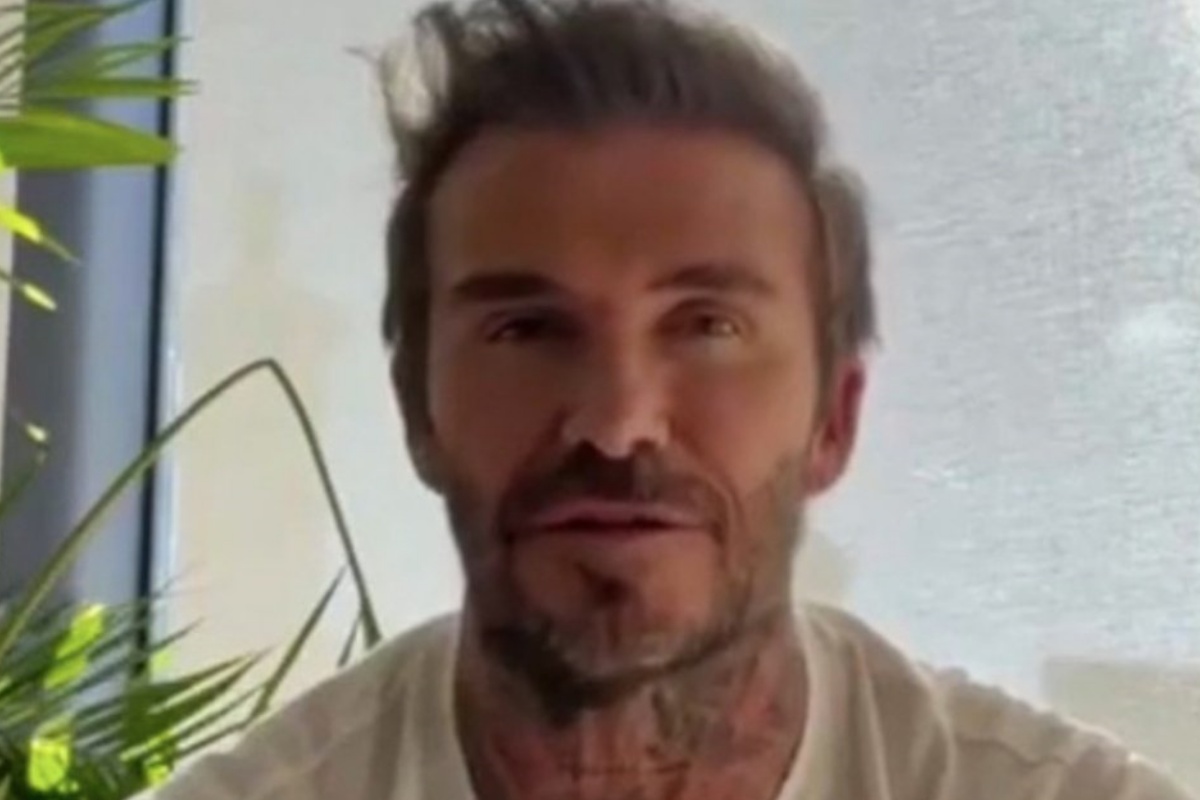 David Beckham dona il suo profilo Instagram ad una dottoressa ucraina