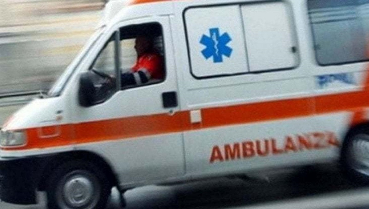 ambulance photo