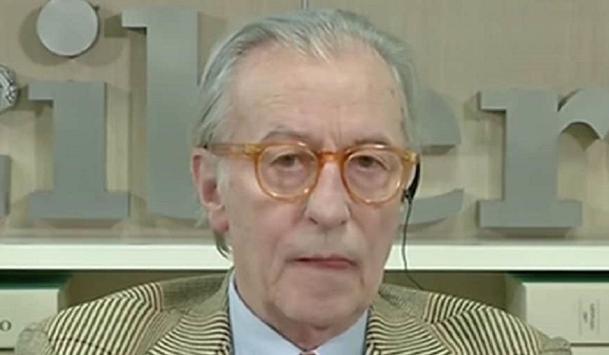Vittorio Feltri scrive una lettera a Fedez: “Ho il cancro, non farti intimidire e vincerai”