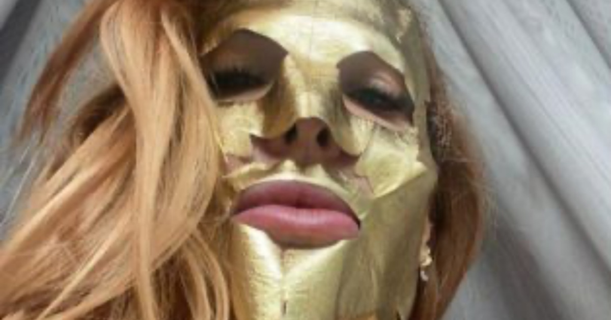 Ilary Blasi svela il segreto della sua bellezza: la maschera d’oro