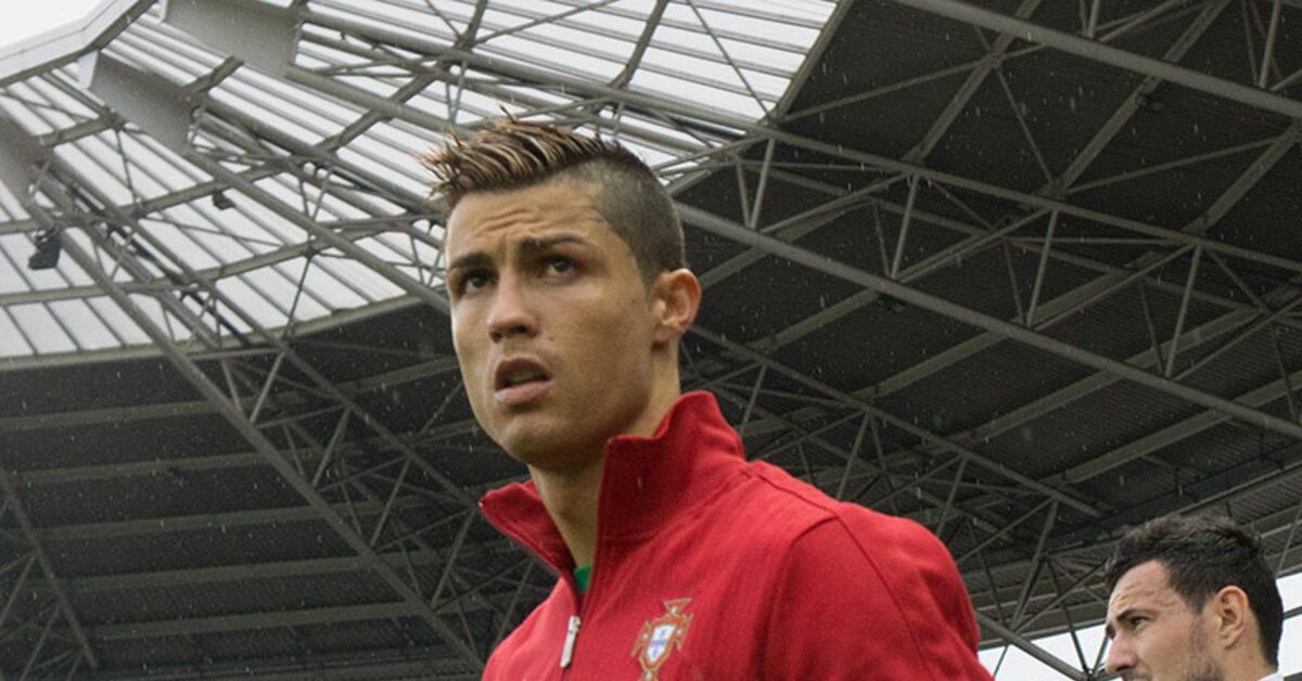 Cristiano Ronaldo rompe il telefono di un ragazzo autistico. Il giovane tifoso è sotto shock: “Non voglio vederlo mai più”