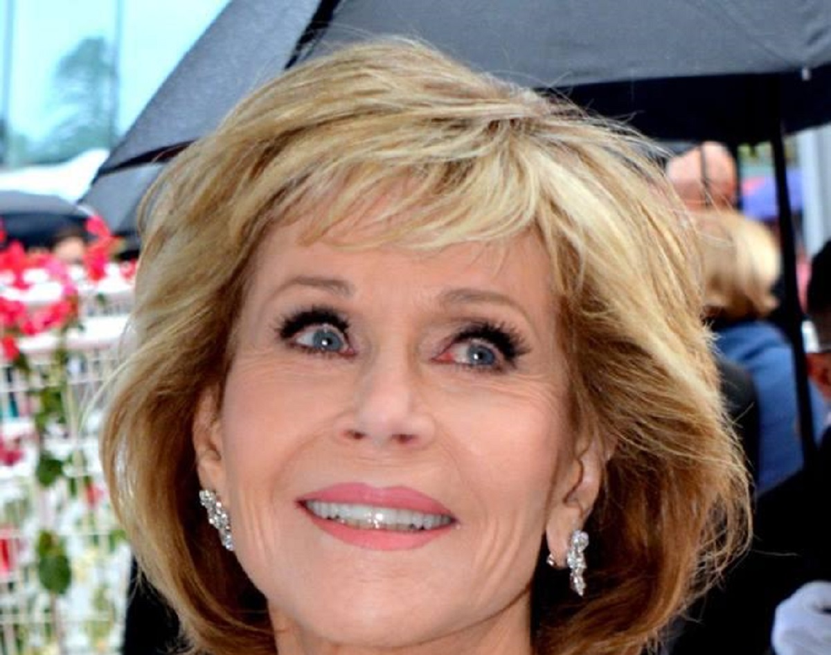Jane Fonda dichiara: “Sono cosciente del fatto che sono più vicina alla morte ma non mi dà molto fastidio”