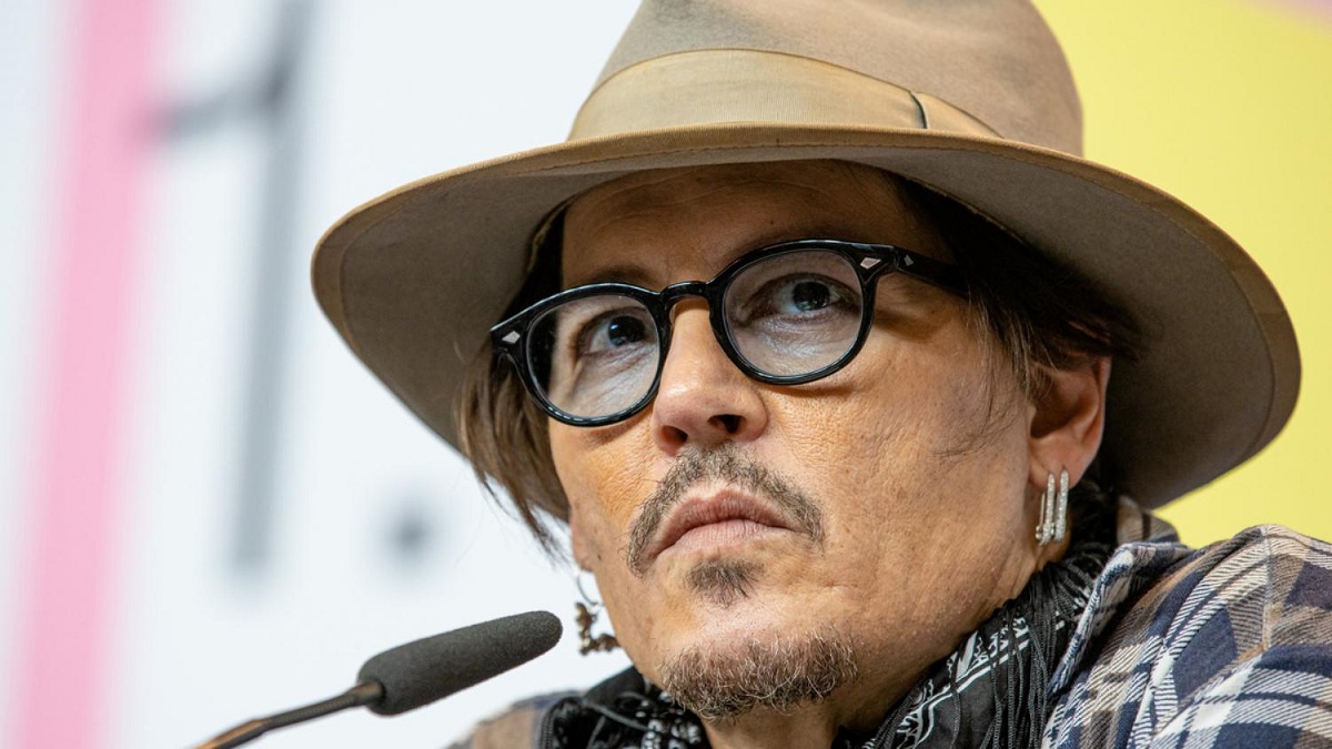 Johnny Deep: Amber Herad testimonia con un video in cui l’attore è ubriaco e violento