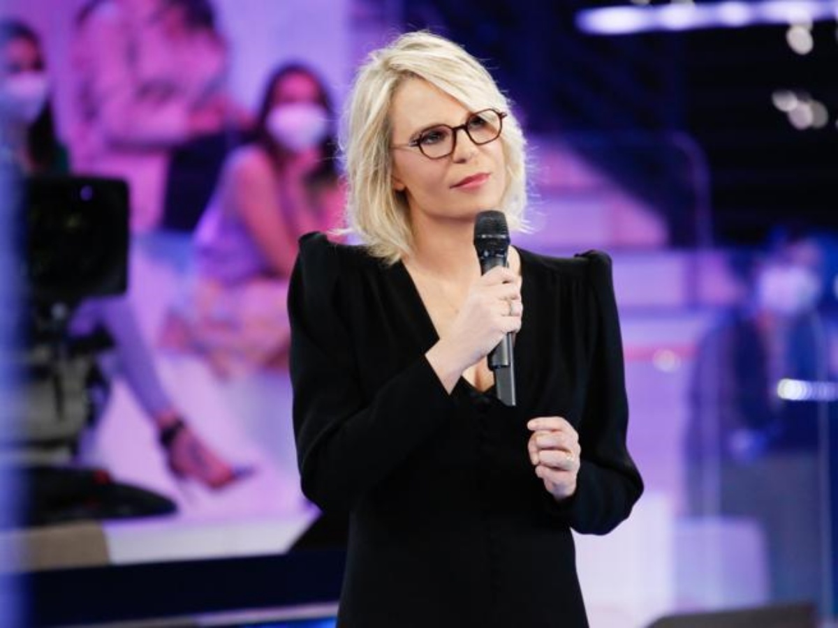 Il racconto di Maria DE Filippi sul malore ad Amici