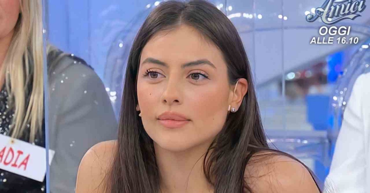 Uomini e Donne, Federica Aversano: “Ho iniziato un percorso di psicoterapia”