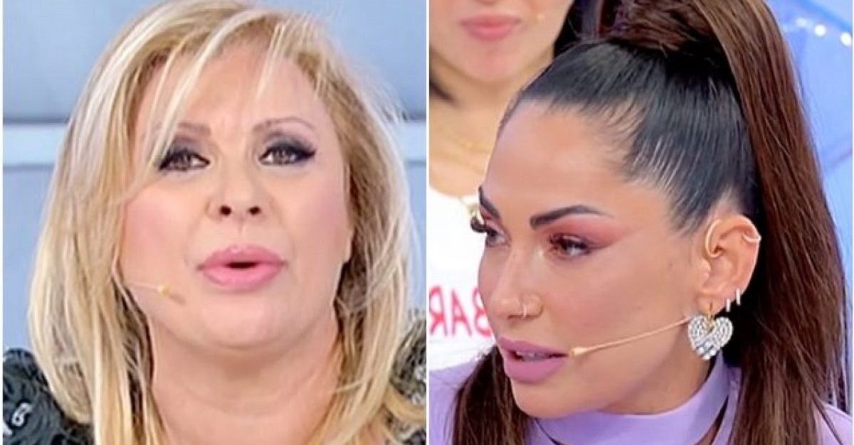 UeD, Tina Cipollari contro Ida Platano: "Sei una contraddizione vivente"