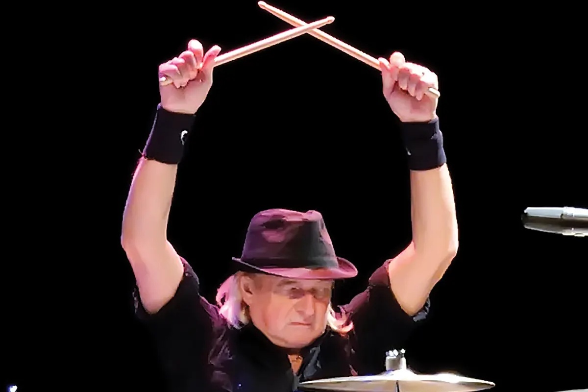 Morto Alan White