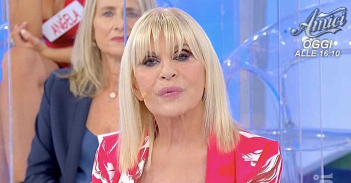 Brutto colpo per Gemma Galgani a Uomini e Donne: una notizia lascia la dama sconvolta