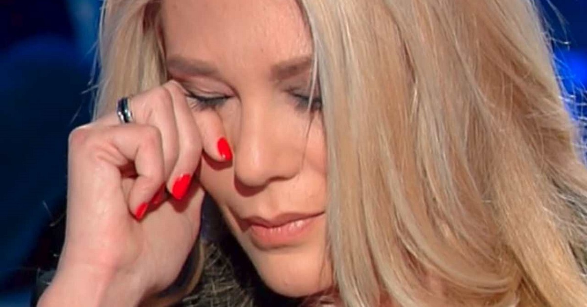 Eleonora Daniele in lacrime