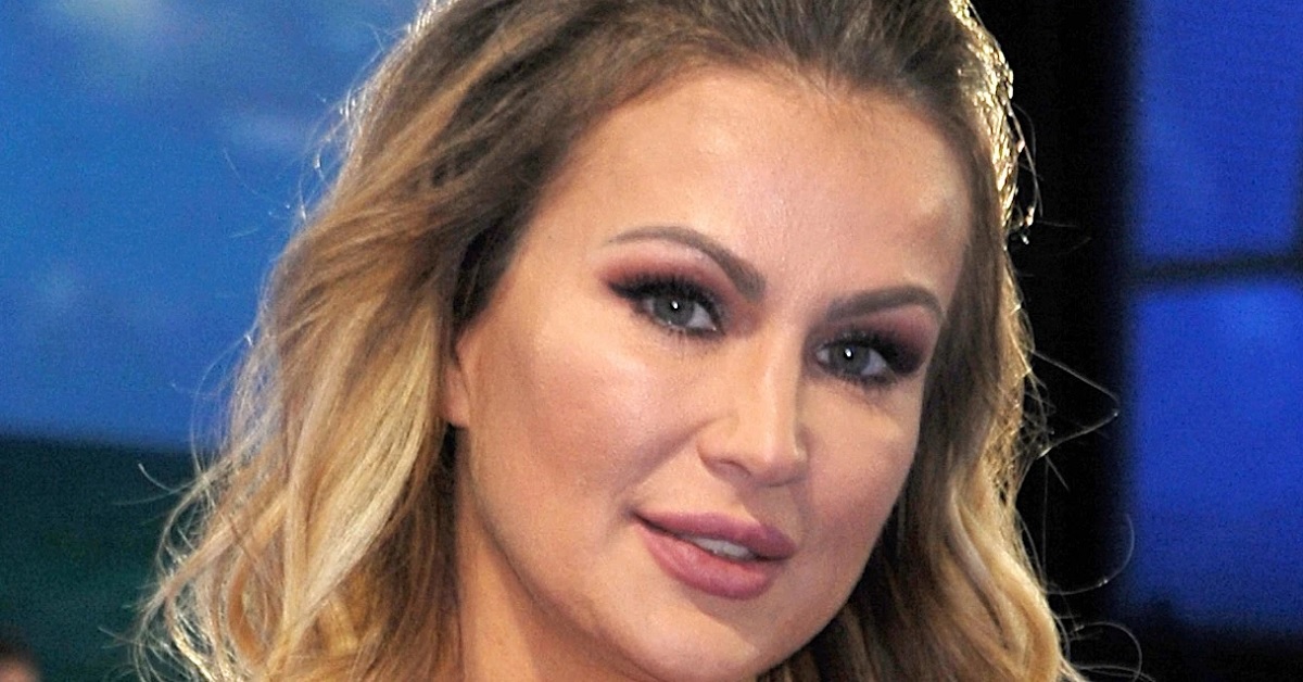 Eva Henger trasferita in ospedale a Roma: “Ho un versamento attorno al cuore”