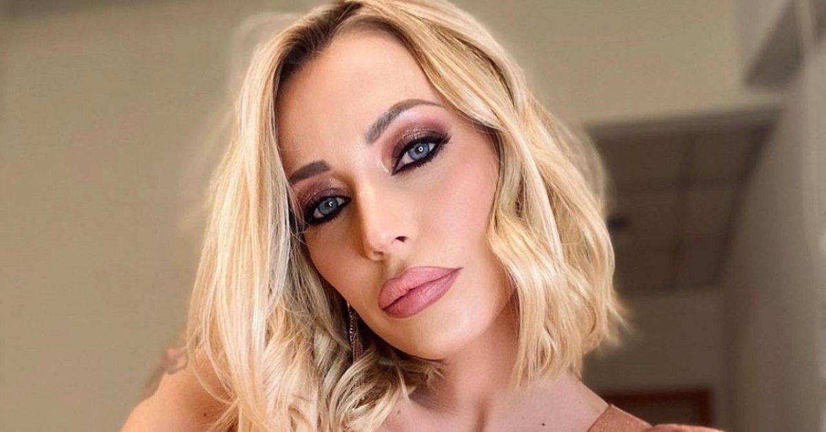 Karina Cascella scatena le critiche: “Nel mio ristorante non trovo cuochi e camerieri”