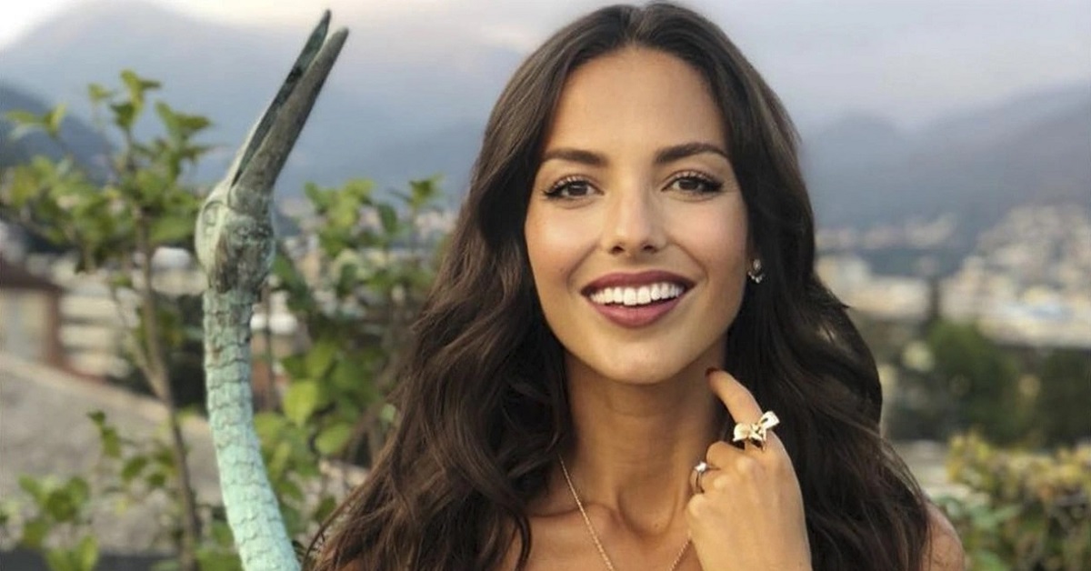 Laura Barriales, problemi dopo la gravidanza: “Mi hanno ricostruito la mandibola, colpa di un’infezione”