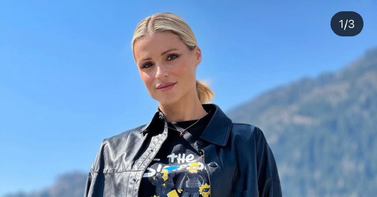 Michelle Hunziker a Parigi con Giovanni Angiolini: il bacio