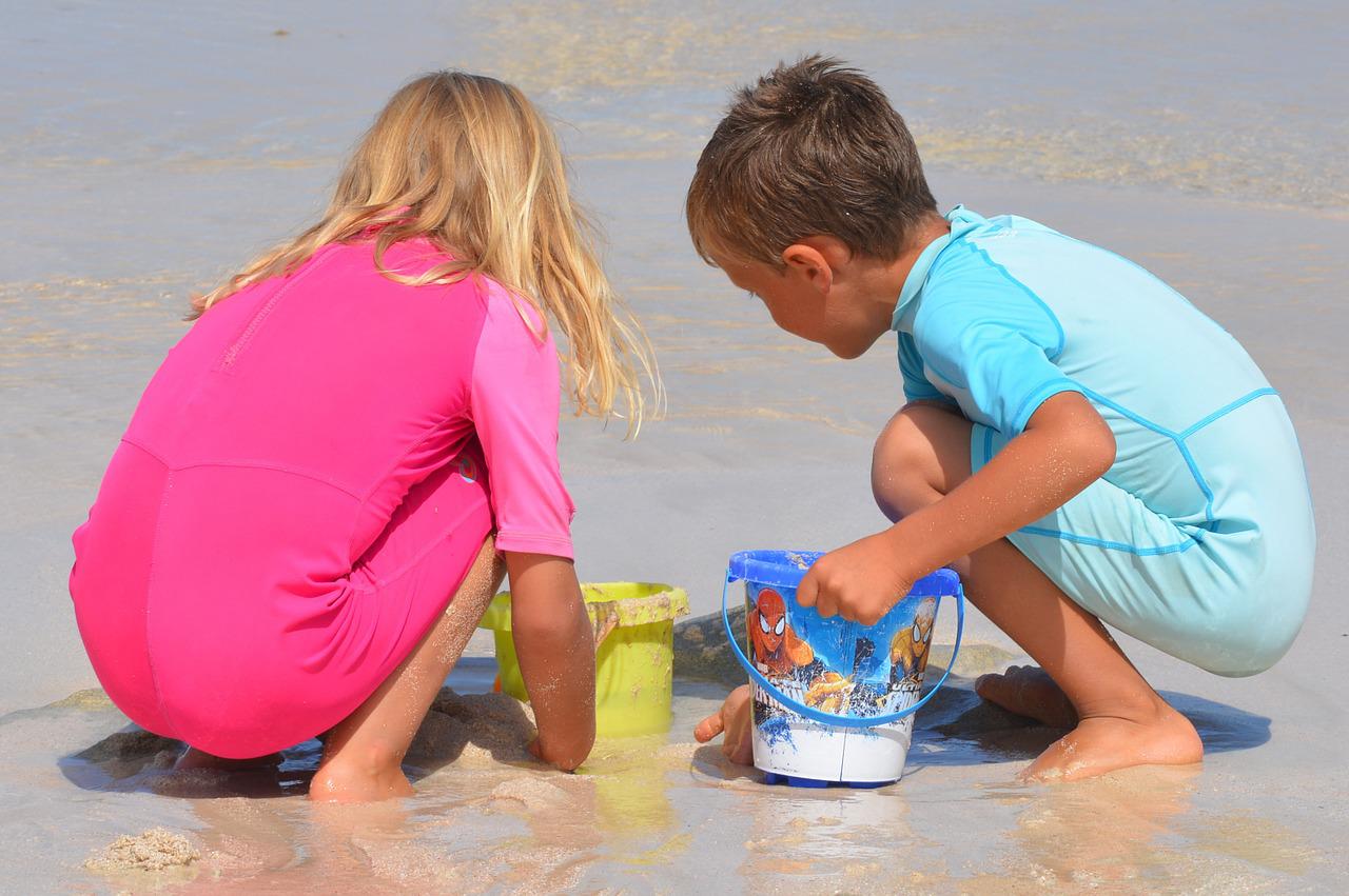 Scegli la tua borsa da spiaggia per i giochi dei bambini