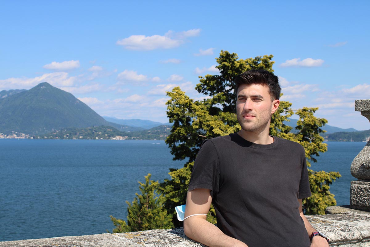 Alessandro Grazioli, il libro scritto dal letto di ospedale dal giovane 26enne malato di leucemia