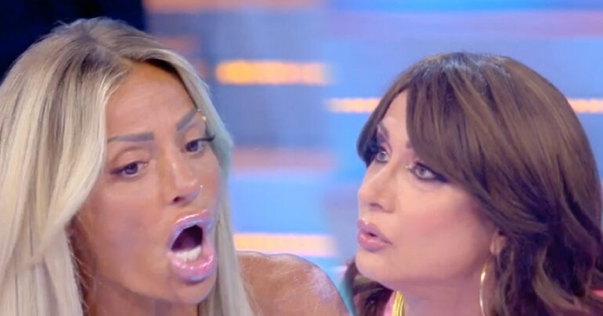 Isola dei Famosi, Laura Maddaloni contro Vladimir Luxuria