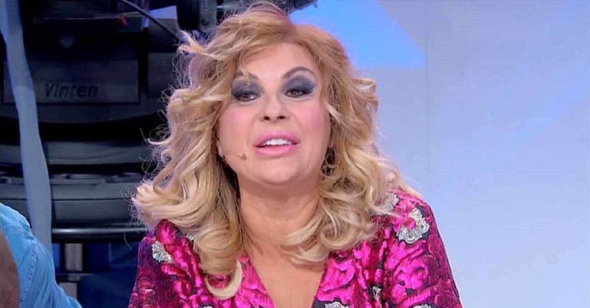 Tina Cipollari, a former tronista attacks her like never before