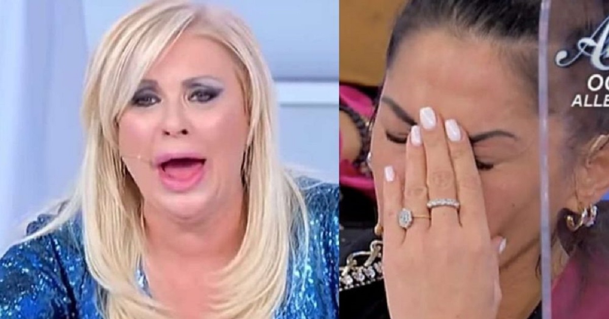 UeD: Tina Cipollari si scaglia contro Ida Platano per colpa di Riccardo