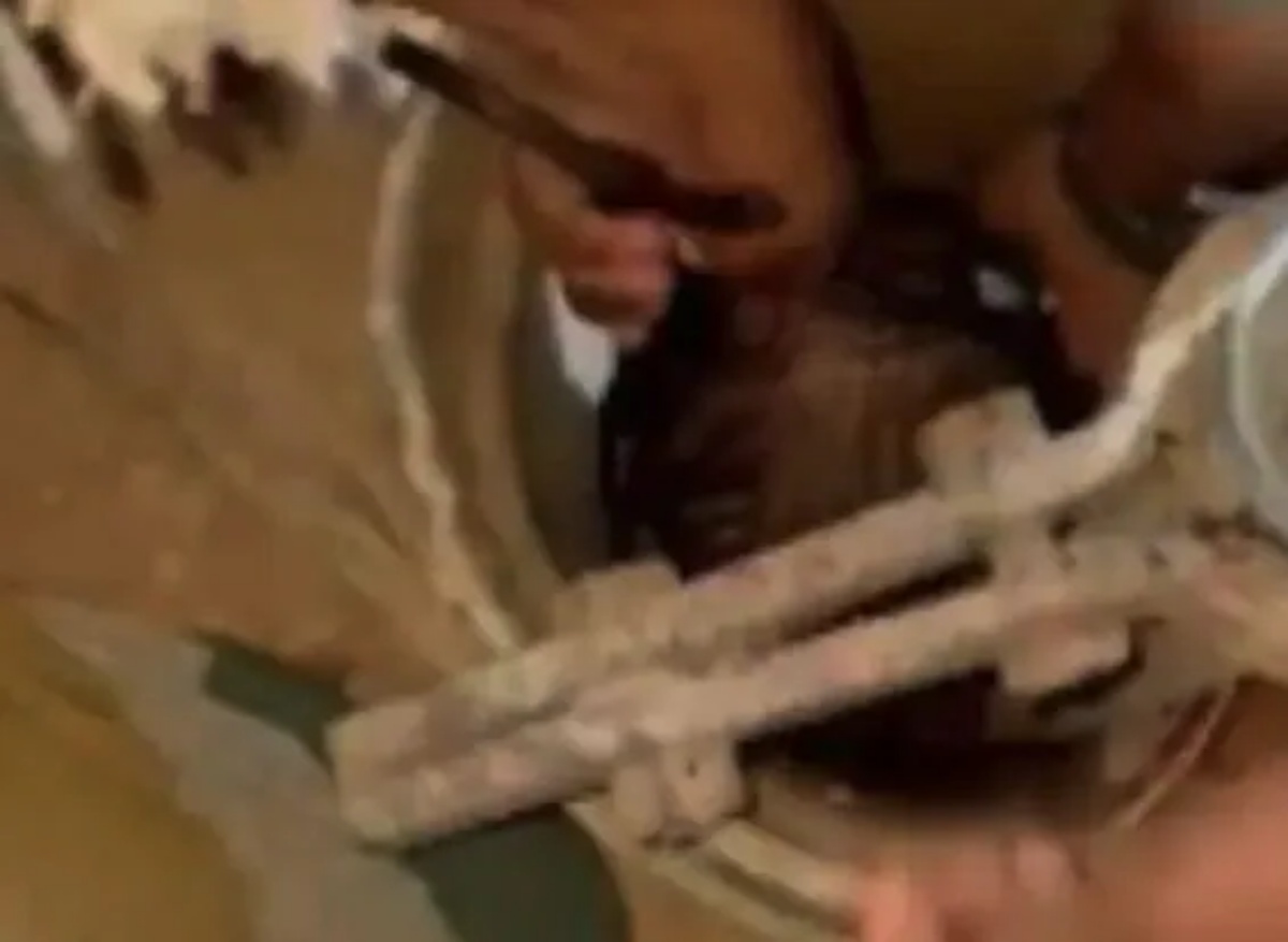 salvato bambino di 18 mesi pozzo