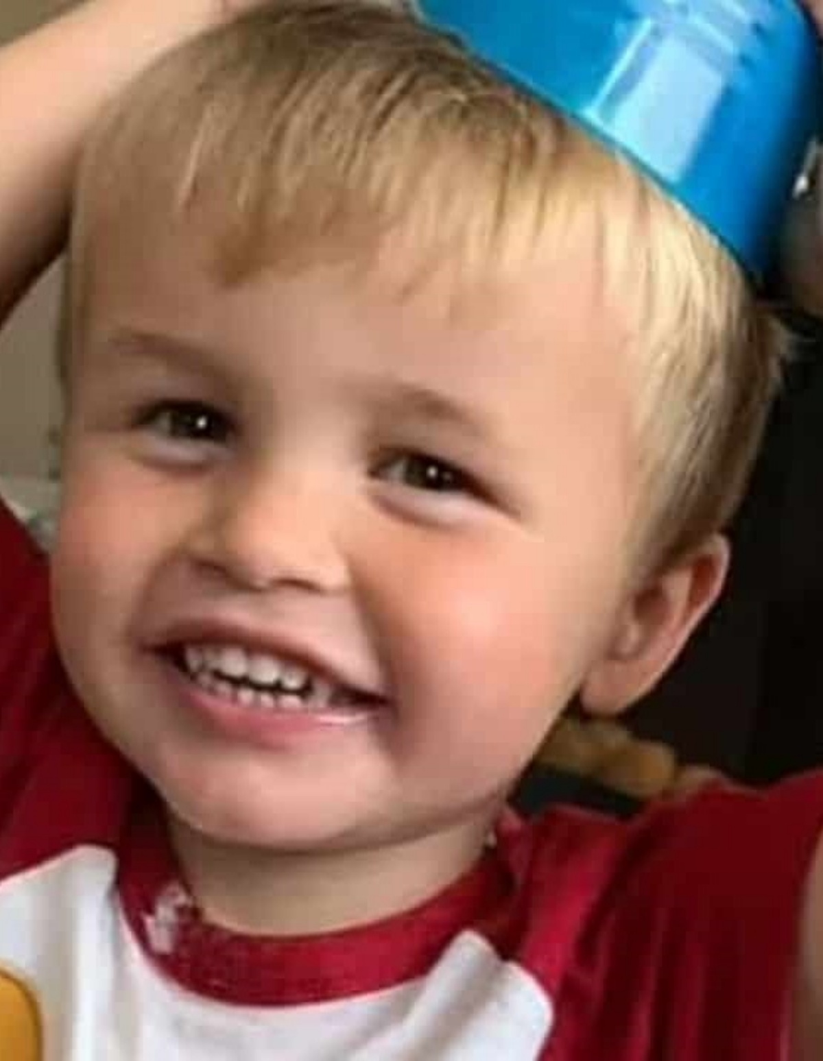 Morto bambino di 4 anni