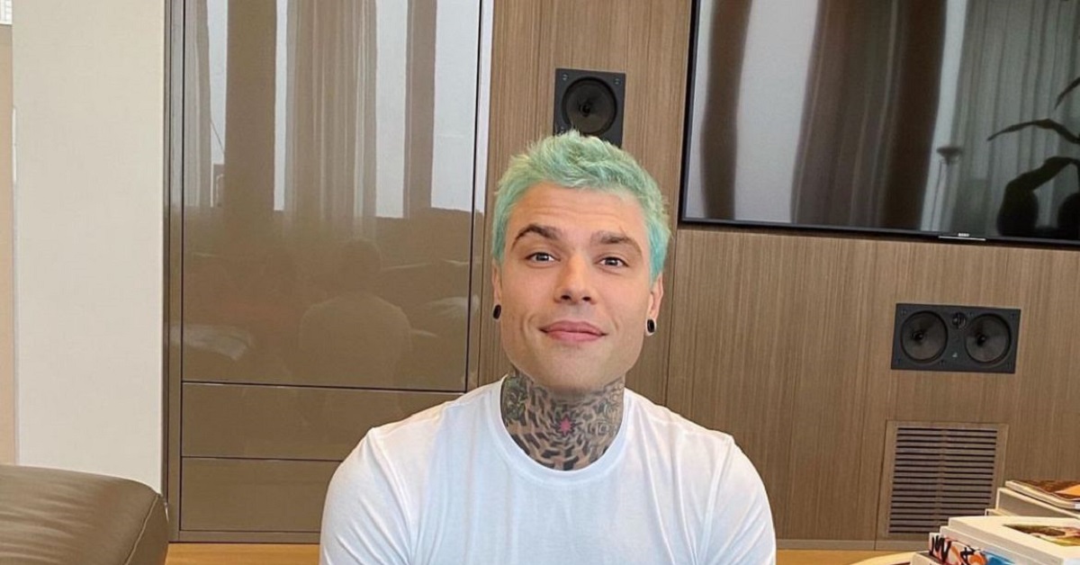 Fedez e Ambra Angiolini hanno litigato? Lui rompe il silenzio