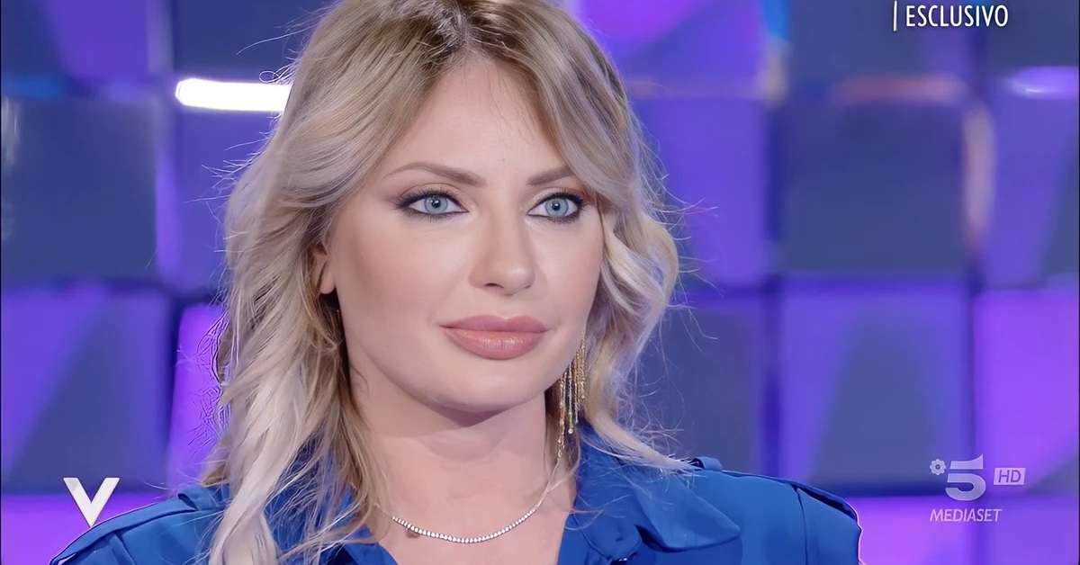 Manila Nazzaro rivela: “Non mi sposo più”. Il duro attacco contro il GF Vip 7