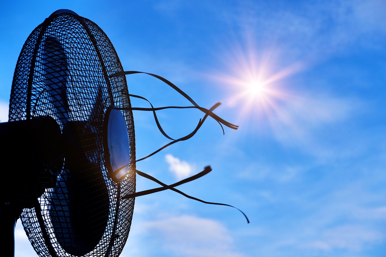 Ventilatori portatili, i modelli da comprare per rinfrescarsi in estate