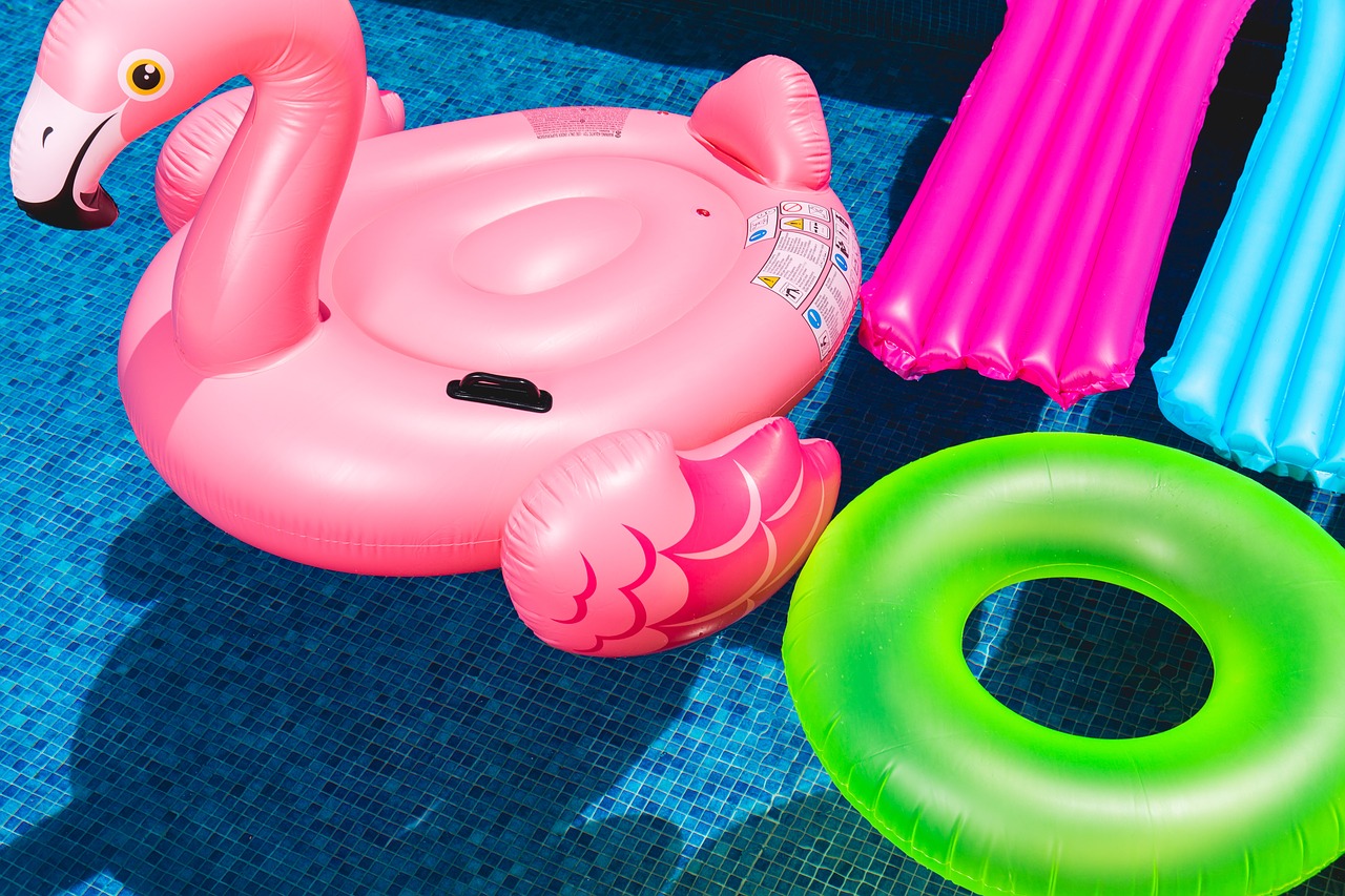 5 gonfiabili per piscina da acquistare per l’estate