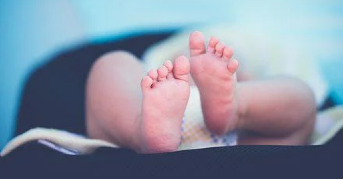 Grimsby, neonato abbandonato in un cestino della spazzatura: trovato da un passante
